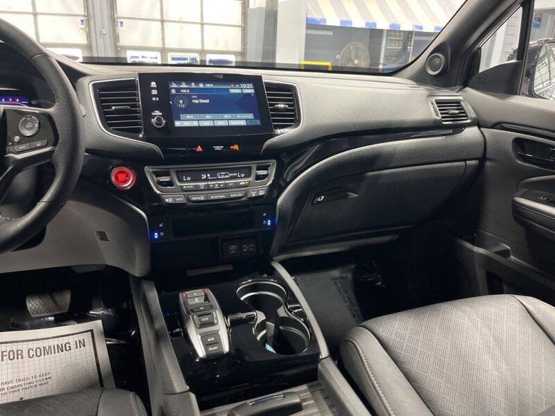 2023 Honda Passport Elite