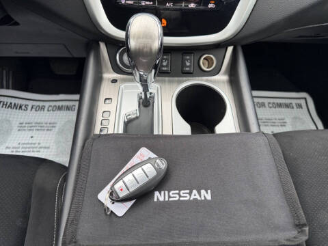 2017 Nissan Murano SV