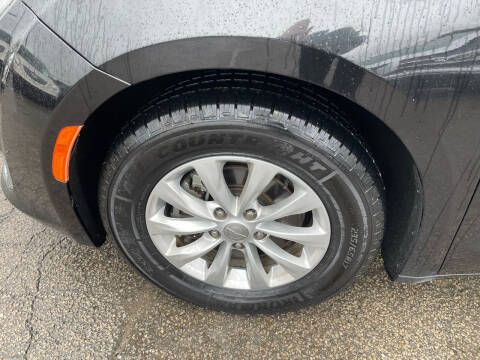 2019 Chrysler Pacifica Touring L