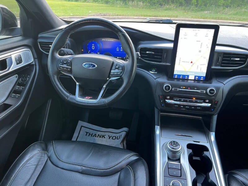 2020 Ford Explorer ST
