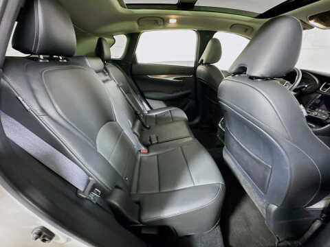 2022 Infiniti QX50 Luxe