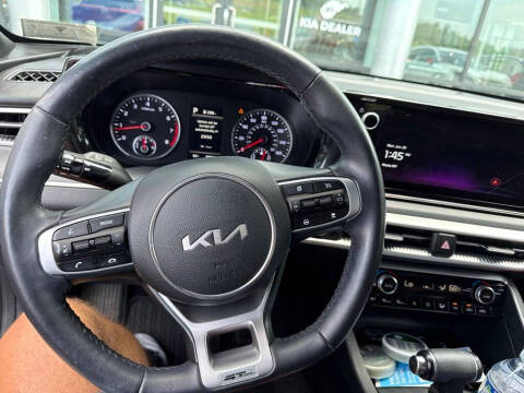 2023 Kia K5