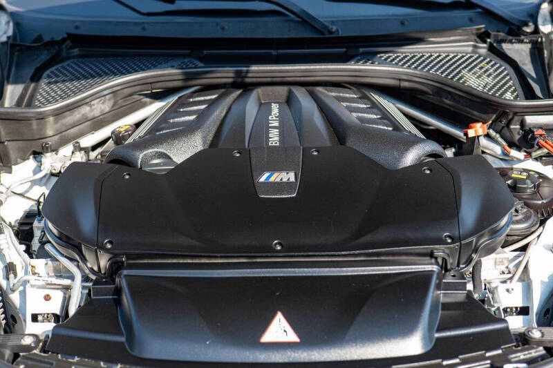 2016 BMW X5 M