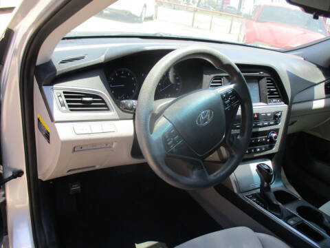 2016 Hyundai Sonata SE