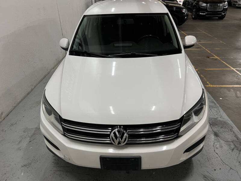 2014 Volkswagen Tiguan SE