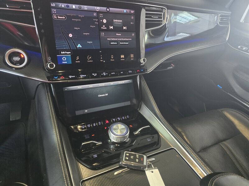 2022 Jeep Grand Wagoneer Series II