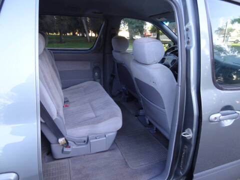 2000 Toyota Sienna CE