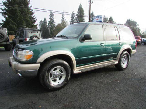 2000 Ford Explorer for sale at Hall Motors LLC in Vancouver WA