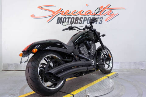 2013 Victory Hammer 8-Ball