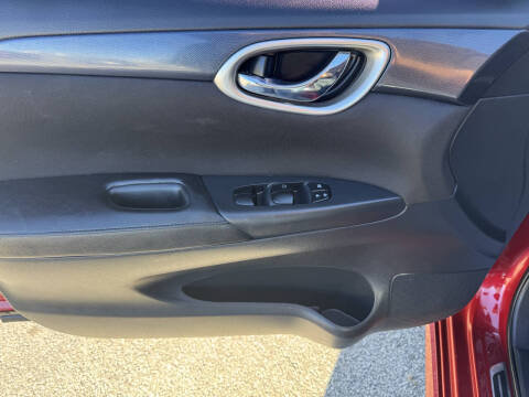 2017 Nissan Sentra SR TURBO