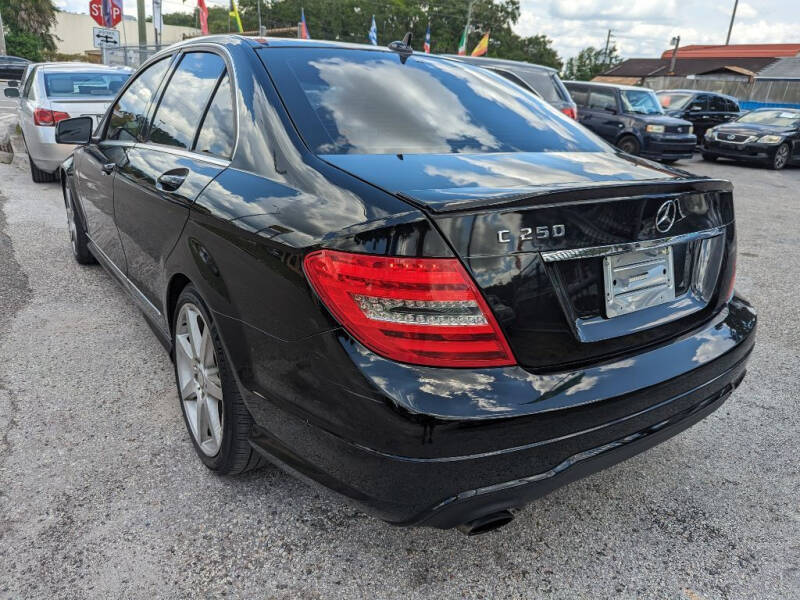 2014 Mercedes-Benz C-Class C250 Sport photo 6