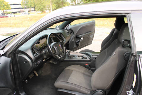 2023 Dodge Challenger SXT