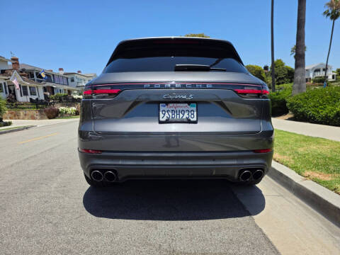 2020 Porsche Cayenne S