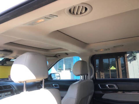 2017 Ford Explorer Platinum