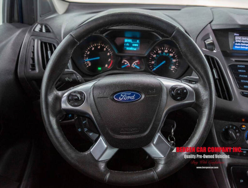 2017 Ford Transit Connect XLT