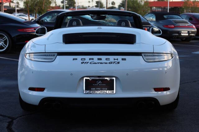 2015 Porsche 911 Carrera GTS