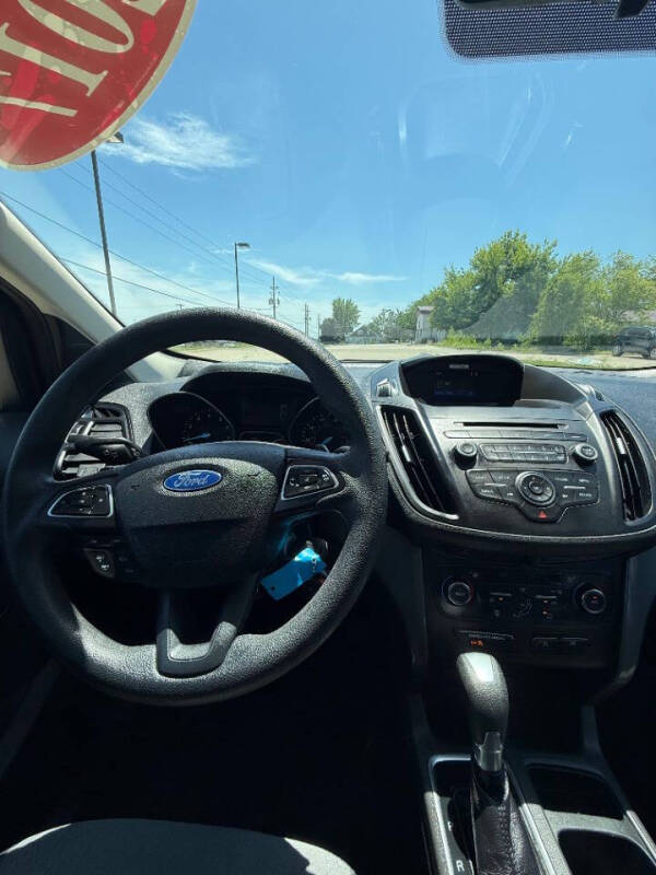 2017 Ford Escape SE