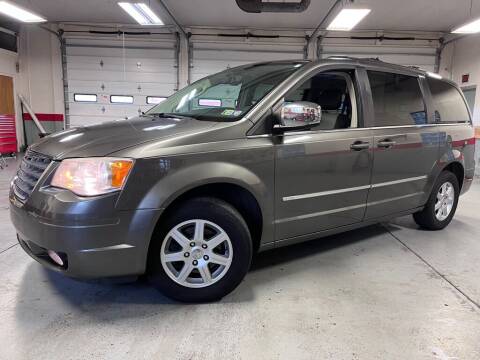 2010 Chrysler Town and Country for sale at Mission Auto SALES LLC in Canton OH