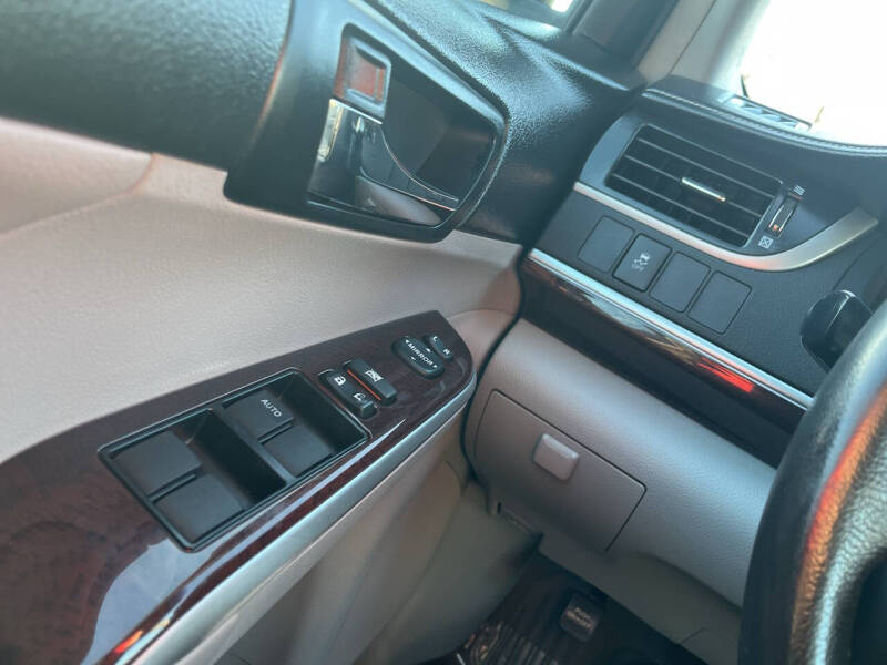 2012 Toyota Camry XLE