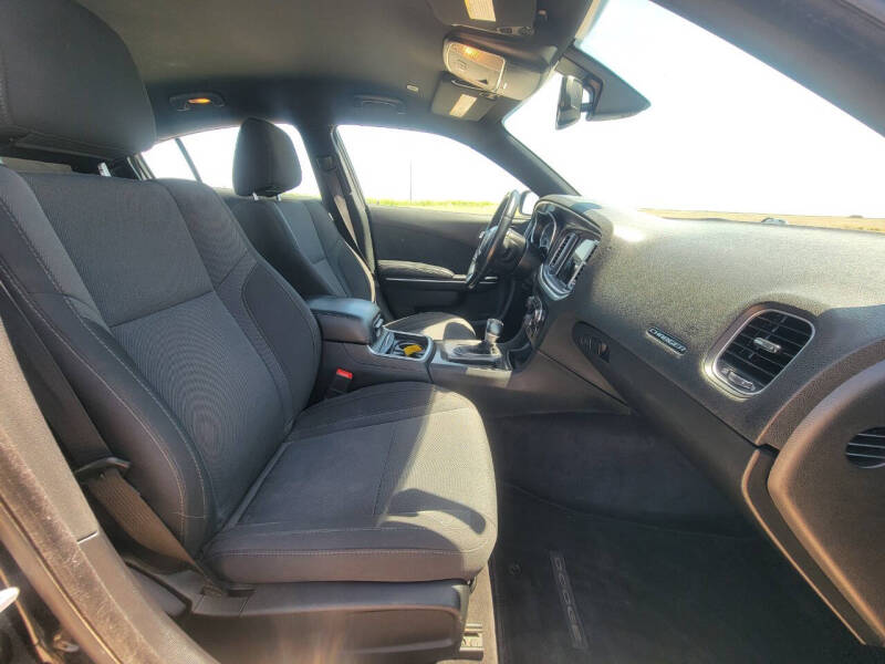 2017 Dodge Charger SXT