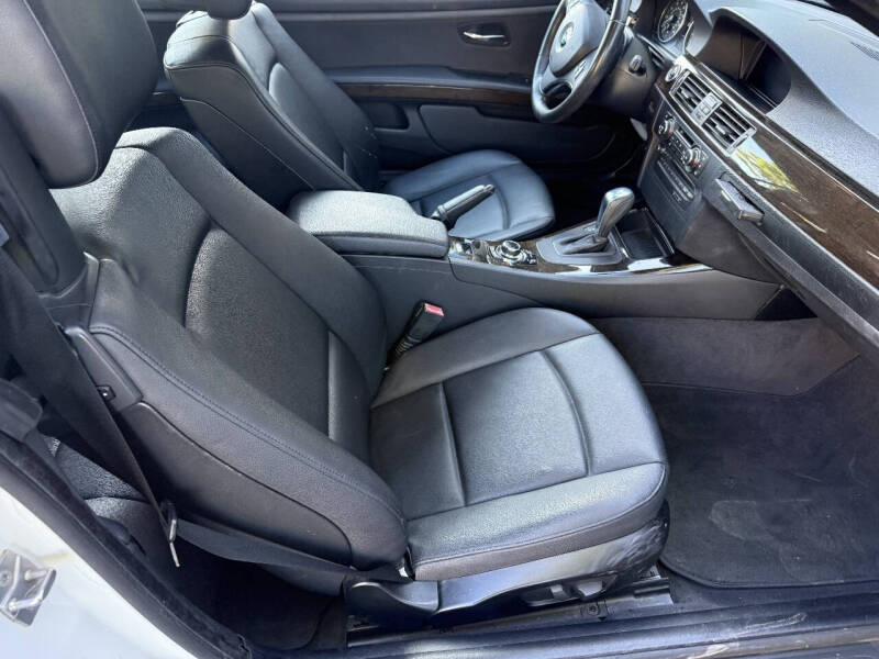 2012 BMW 3 Series 328i