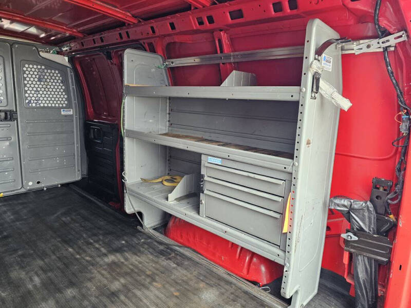 2019 Chevrolet Express 2500
