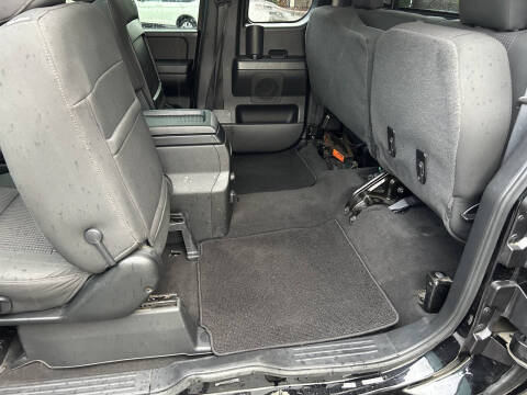 2014 Nissan Titan SV