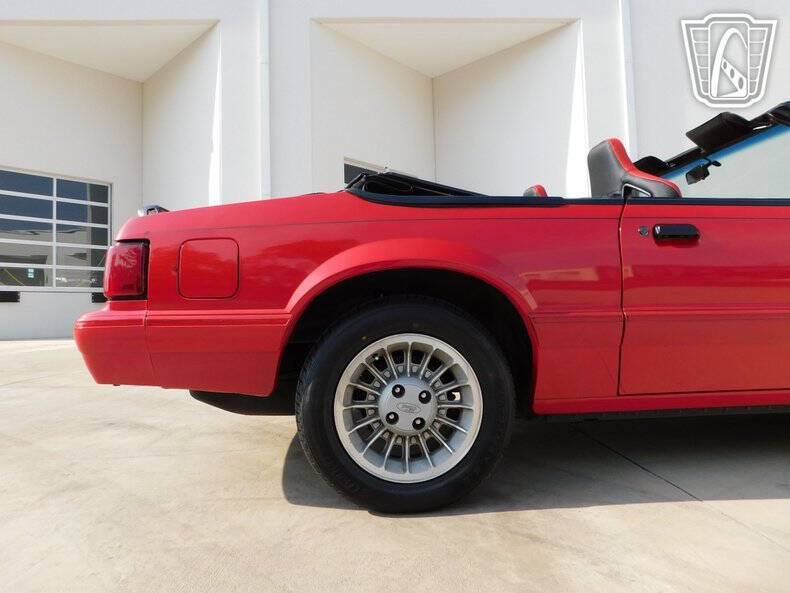 1992 Ford Mustang LX