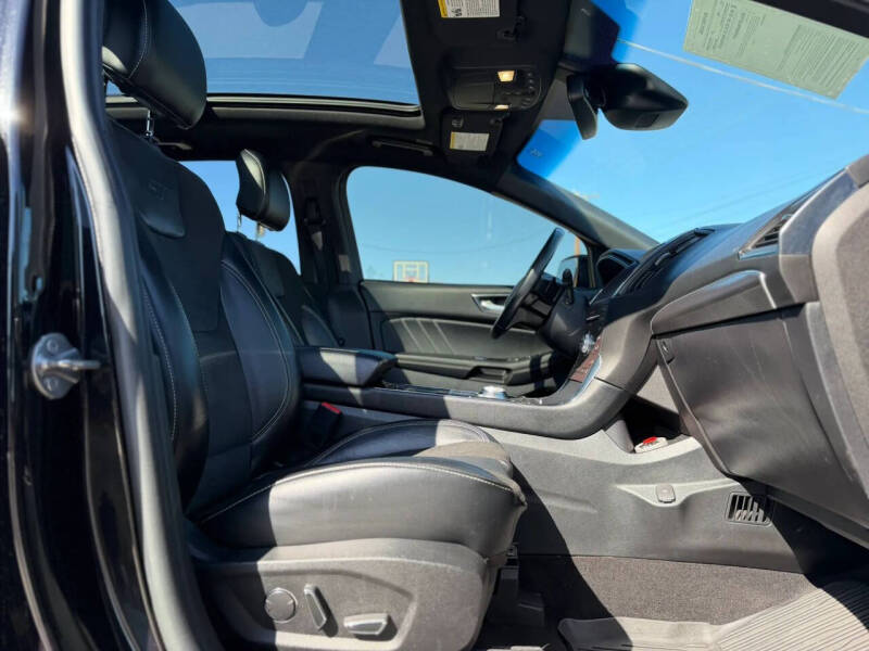 2019 Ford Edge ST