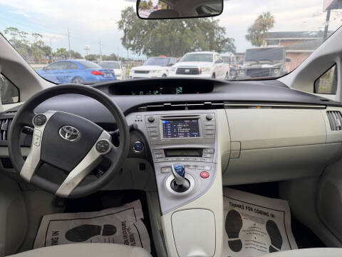 2014 Toyota Prius Three