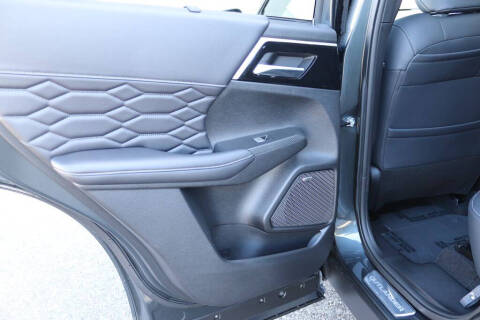 2026 Mitsubishi Outlander SEL