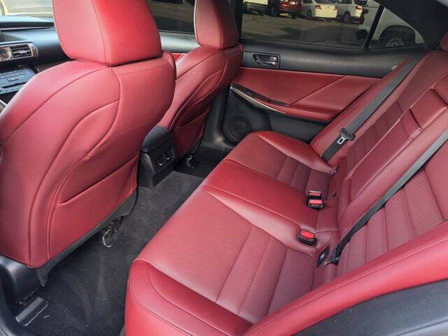 2016 Lexus IS 200t