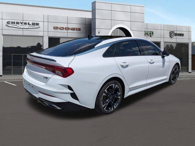 2022 Kia K5
