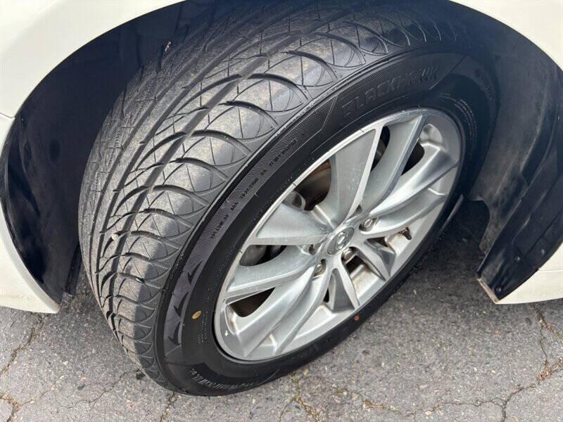 2014 Infiniti Q50 Premium