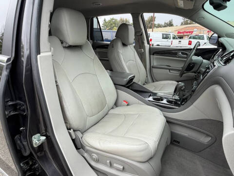 2017 Buick Enclave Leather