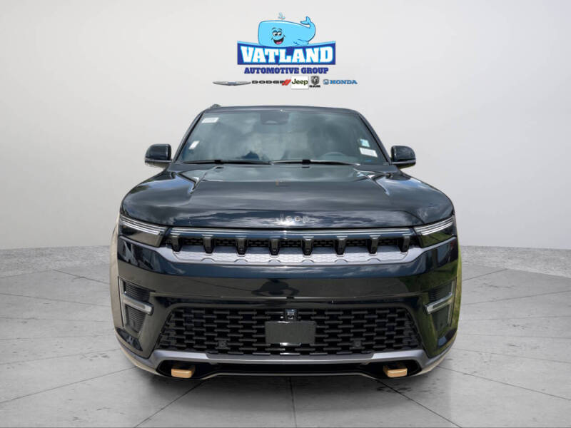 2026 Jeep Grand Wagoneer