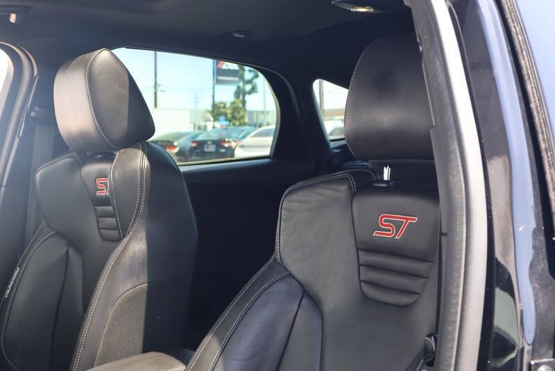 2016 Ford Focus ST