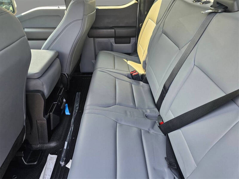 2025 Ford F-350 Super Duty XL