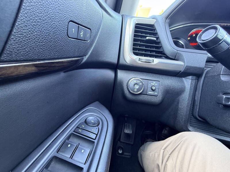 2015 GMC Acadia Denali
