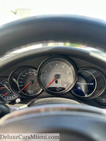 2011 Porsche Panamera