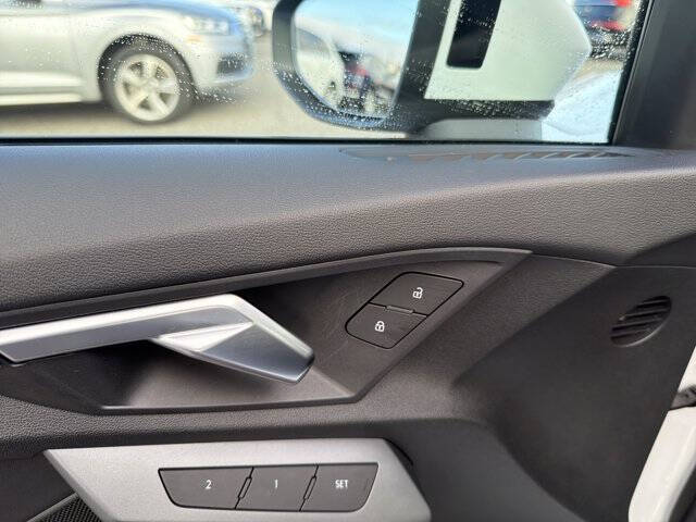 2025 Audi A3 quattro Premium 40 TFSI