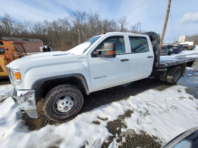 2017 GMC Sierra 3500HD for sale at J.R.'s Truck & Auto Sales, Inc. in Butler PA