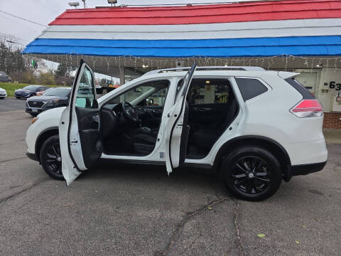 2015 Nissan Rogue SV