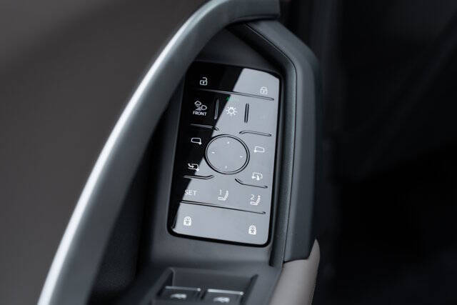 2025 Audi Q5 quattro Premium Plus TFSI