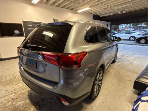 2020 Mitsubishi Outlander