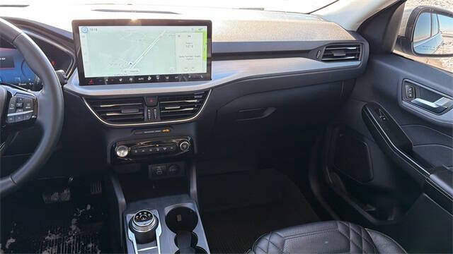 2024 Ford Escape Platinum