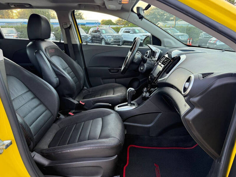 2015 Chevrolet Sonic RS Auto