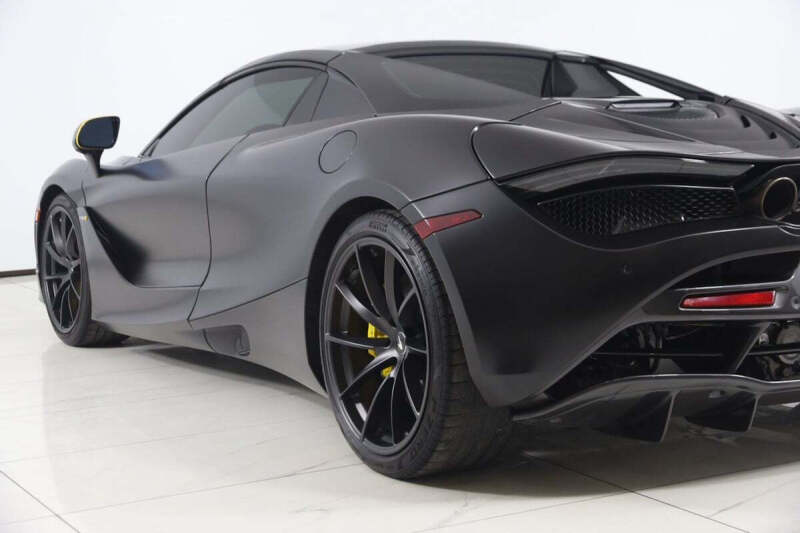 2022 McLaren 720S Spider Performance
