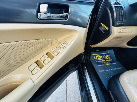 2011 Hyundai Sonata Hybrid Premium