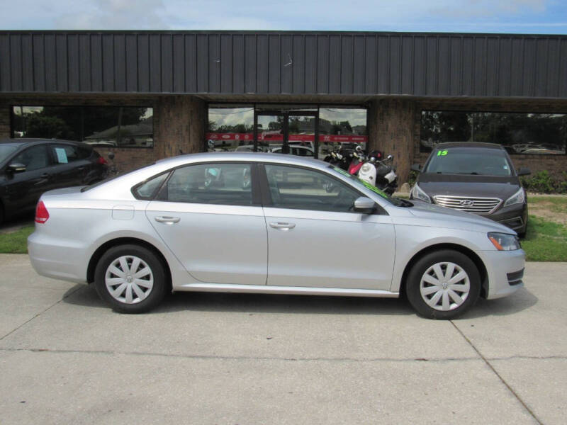 2013 Volkswagen Passat S